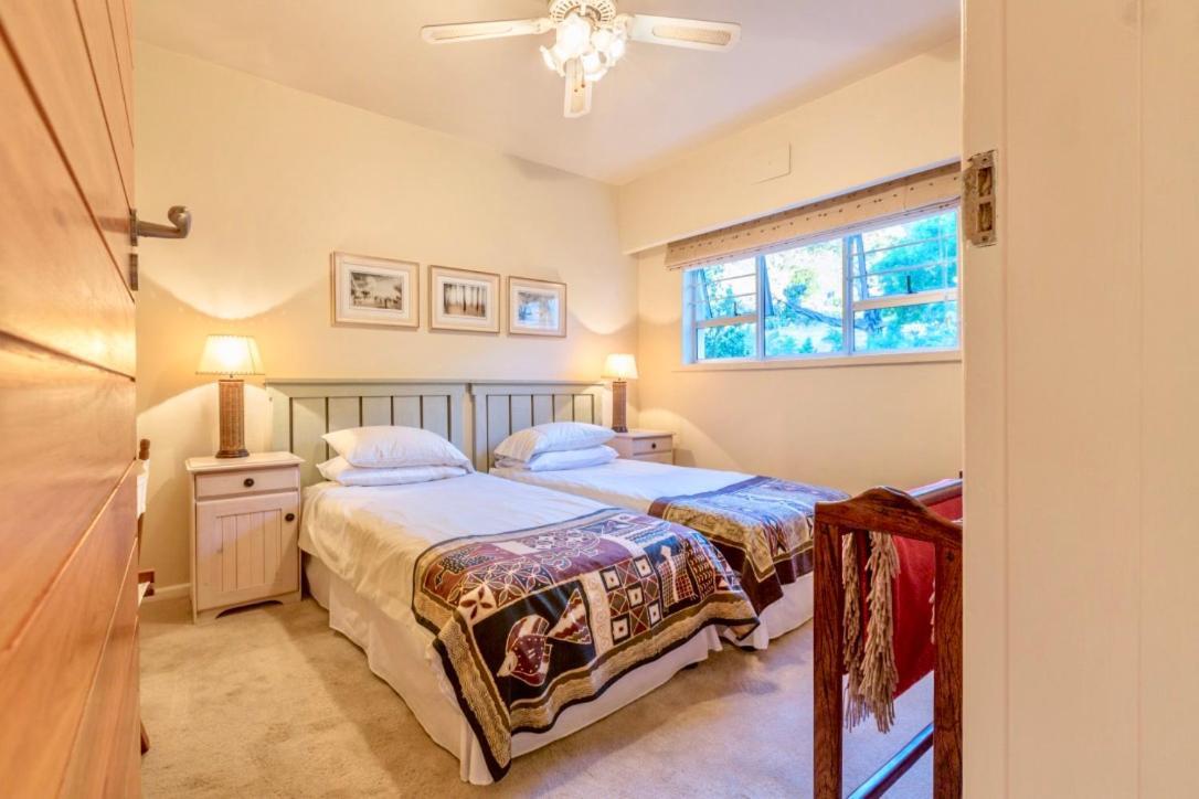 Seaview 10 Monte Carlo Camps Bay Apartment Cape Town Bagian luar foto